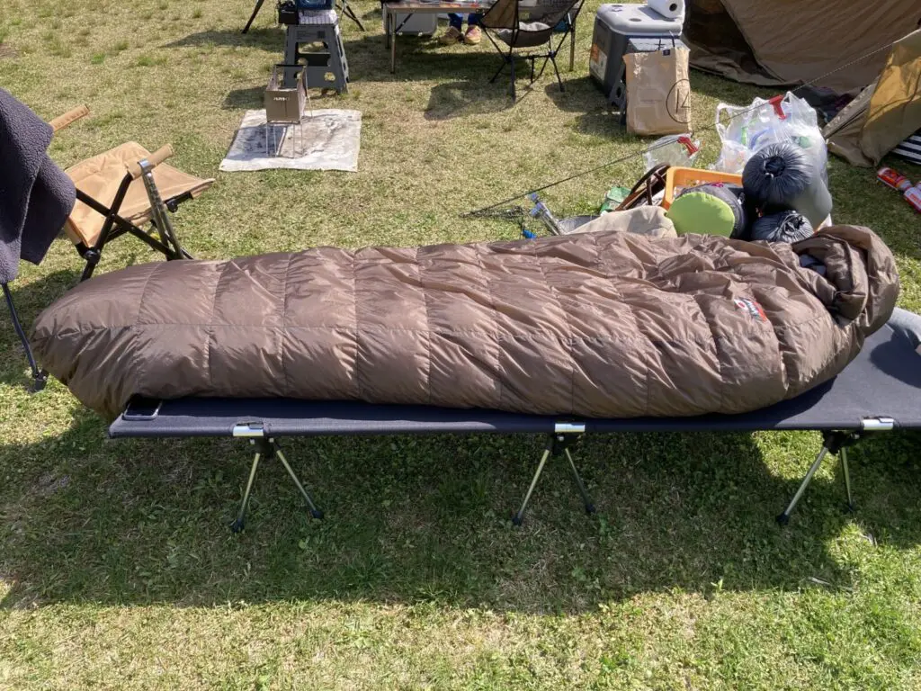 【新品未使用3点セット】プロモンテテント/イスカシュラフ/エアマット】 ISUKA イスカ 登山 アウトドア キャンプ 寝袋 シュラフ 3